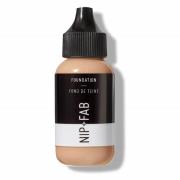 Base de maquillaje de NIP + FAB - 30 ml (varios tonos) - 15