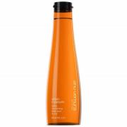 Champú Urban Moisture de Shu Uemura Art of Hair 300 ml