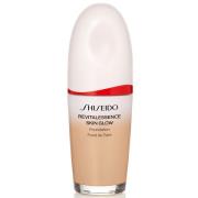 Shiseido Revitalessence Glow Foundation 30ml (Various Shades) - 240 Qu...